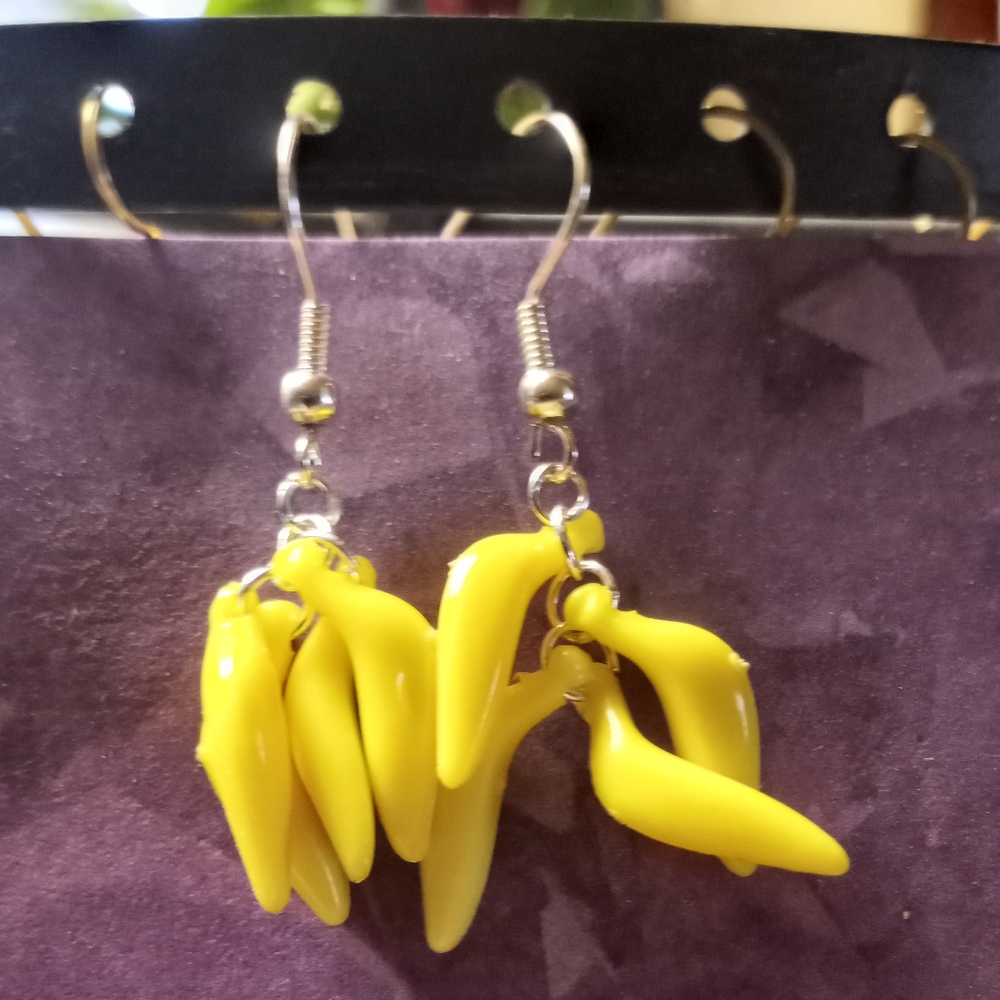 1960s Vintage beads--Banana Bunch